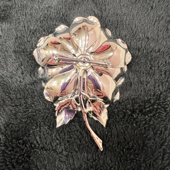 Vintage Silver Tone Flower Pin Brooch Layered Design - Picture 3 of 6
